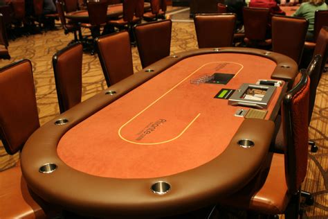 ¿Es posible ganar en un casino en línea usando máquinas tragamonedas?.